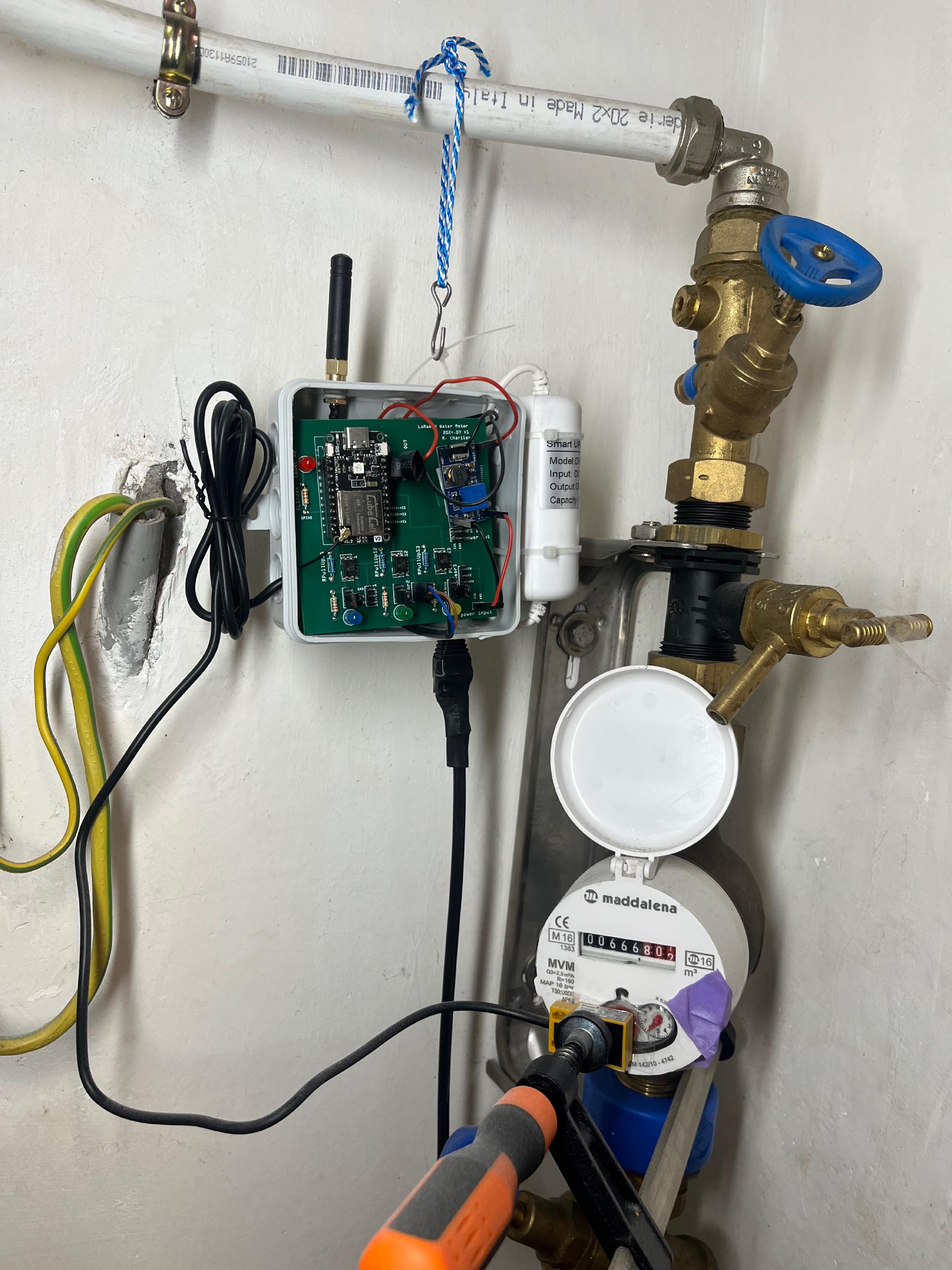 DIY Smart Water Meter: Monitoring Water Consumption with LoRaWAN and an Inductive Sensor