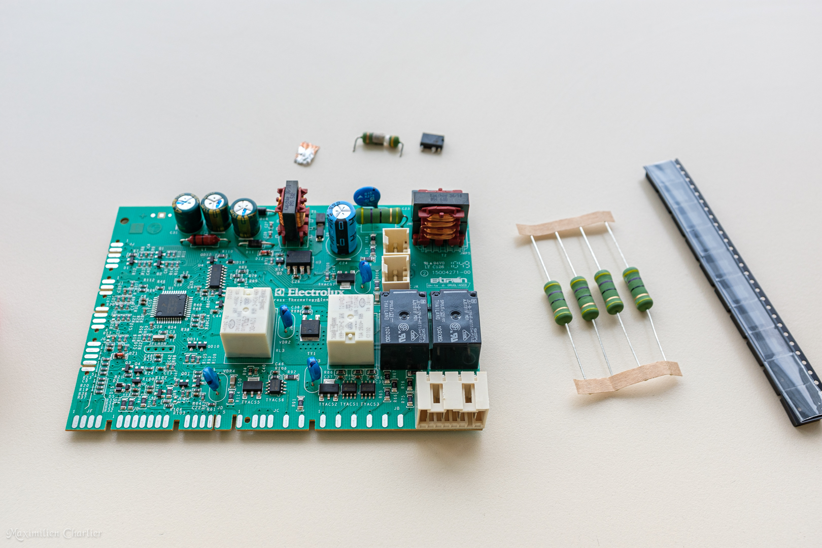 Repair no power on Electrolux home appliance Maximilien Charlier